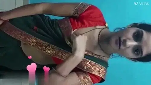 Sexy Bhabhi Ko Sofa Pe Chodte Hue MMS Video Banaya