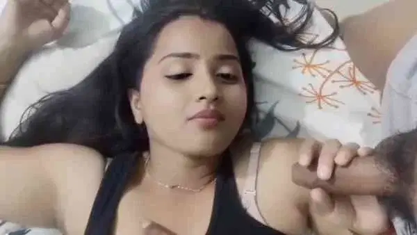 Sexy Healthy Bhabhi Ki Camera Pe Chudai
